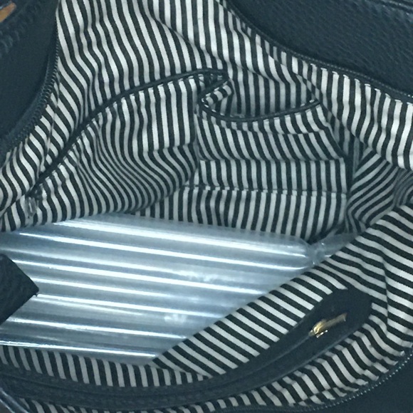 Large MKF COLLECTION Tote/Hobo Purse - Picture 5 of 5